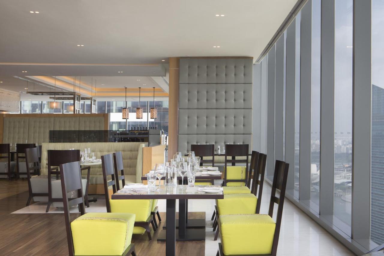The Westin Singapore Room photo